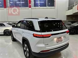 جیپ گراند شیرۆکی